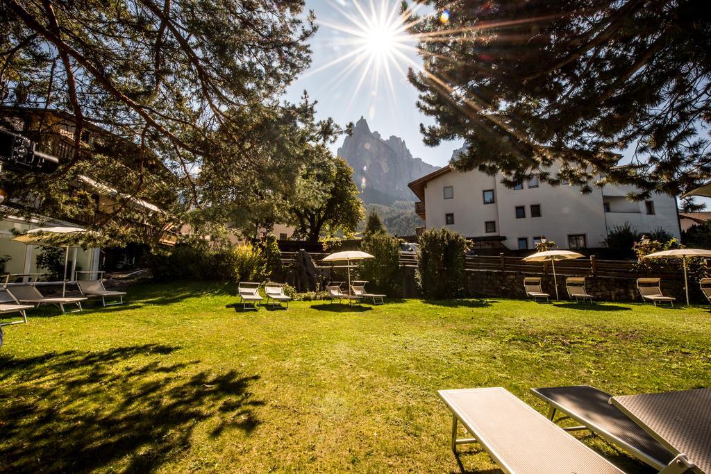 Hotel Enzian Genziana Seis am Schlern Buitenkant foto